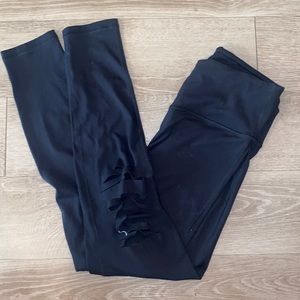 Black leggings with cut out knees